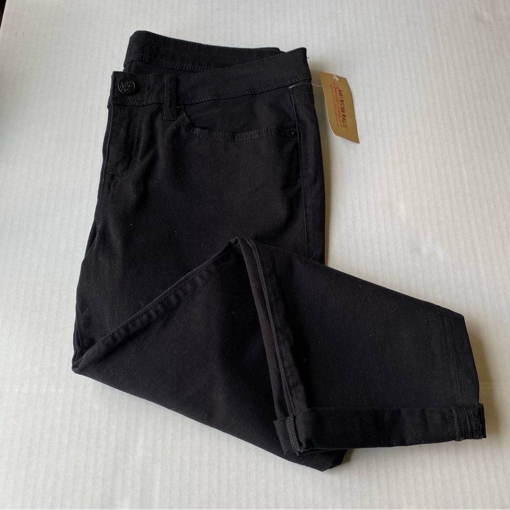 AMERICAN RAG WOMEN JUNIORS CAPRI JEANS CLASSIC BLACK NWT SIZE 9 NWT - Picture 9 of 15